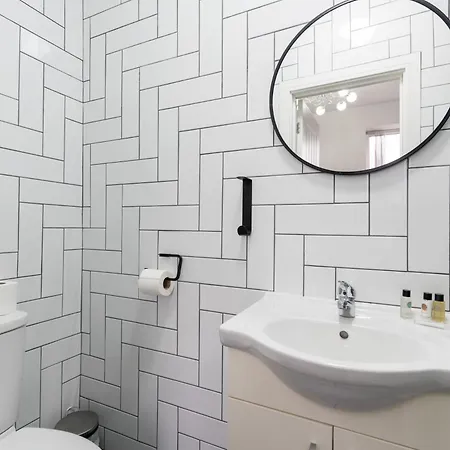 Nottage House Premier Apartments Cardiff Room photo