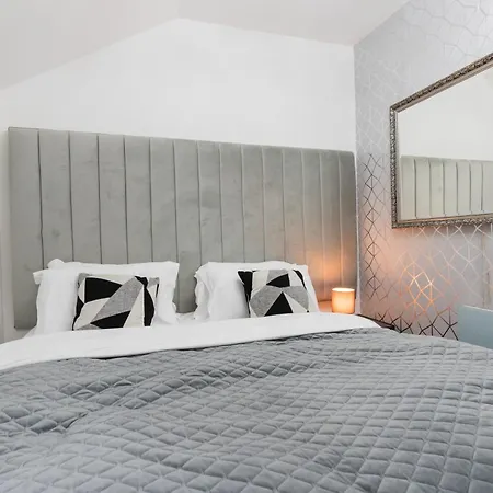 Nottage House Premier Apartments Cardiff Room photo