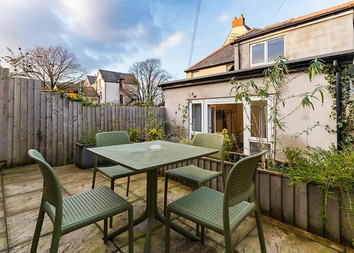 Nottage House Premier Apartments